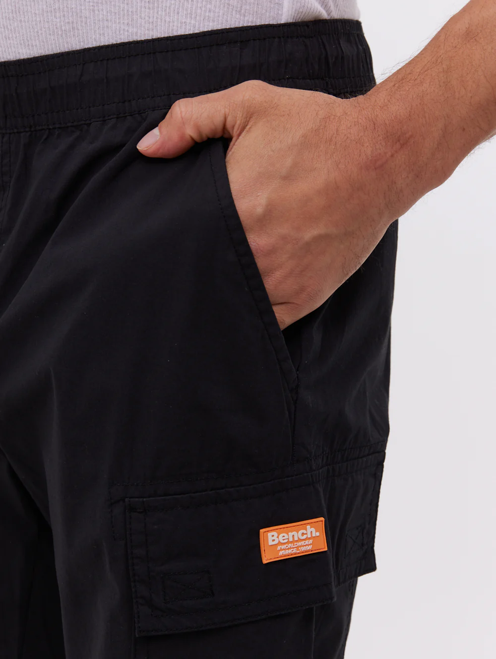 Detoca Cargo Shorts - Black - Image 3