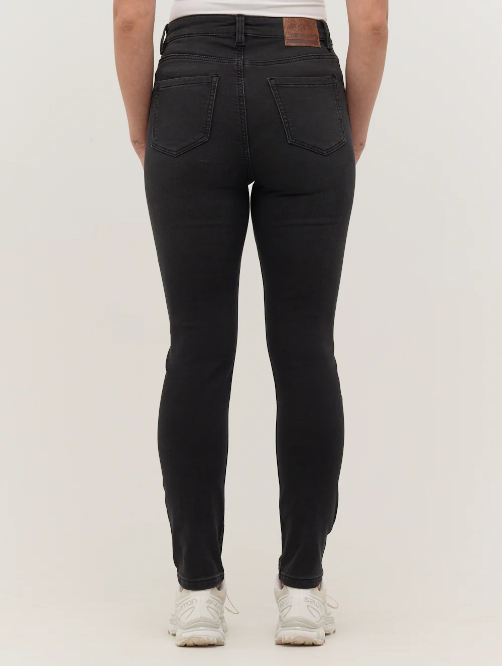 Riley Eco-Friendly Skinny Jeans - Image 5