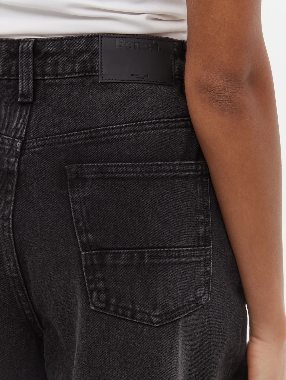 Maxina Wide Leg Jeans - Washed Black - Image 3